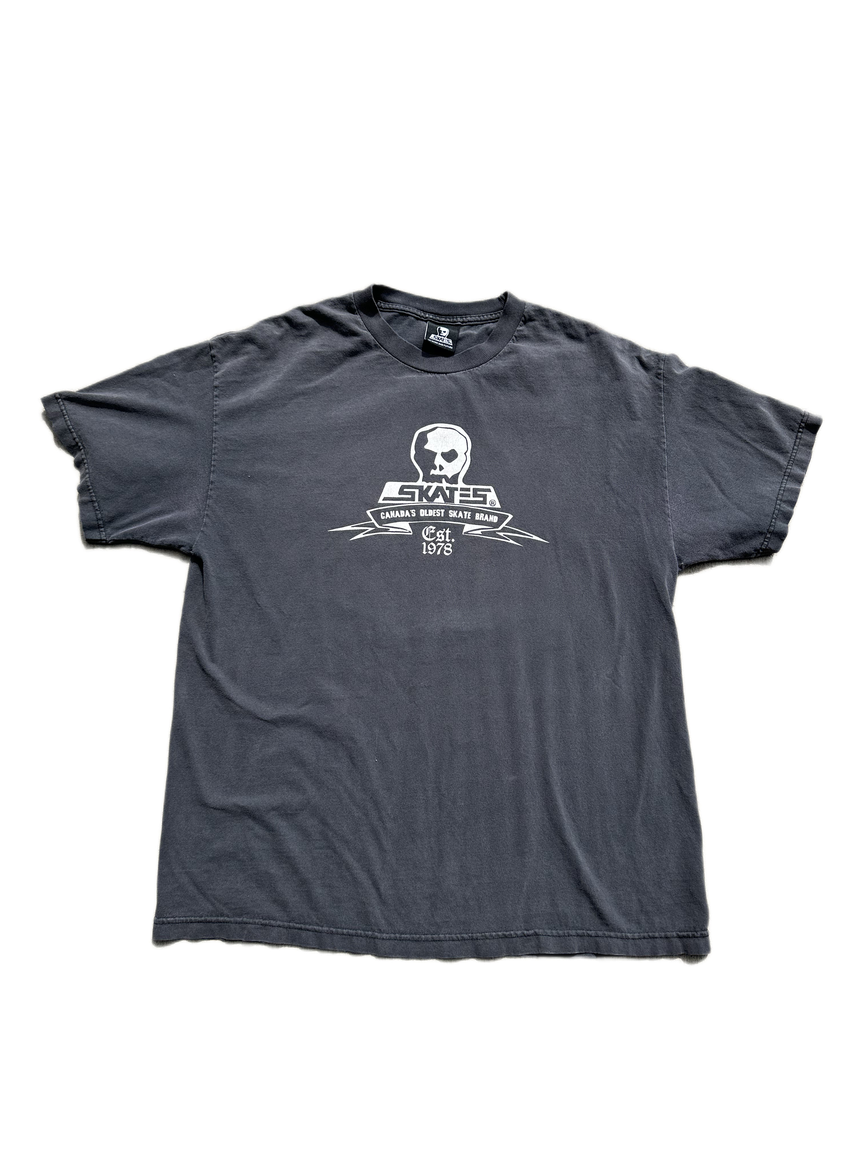 vintage skull skates tee