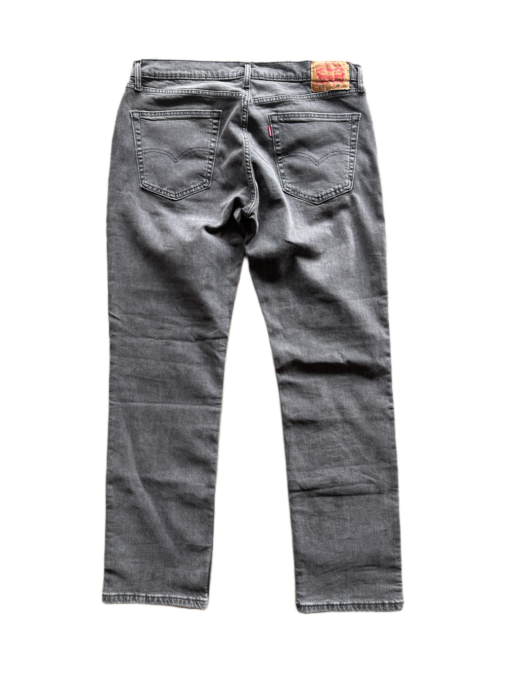 levis black straight leg jeans