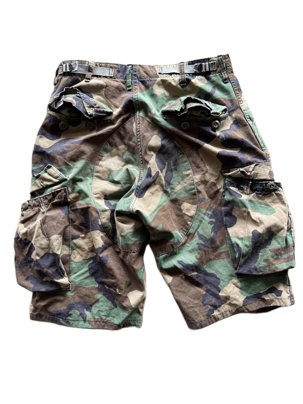 vintage baggy camo shorts